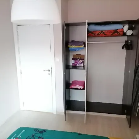 Apartment Апартамент За Гости Тони Burgas